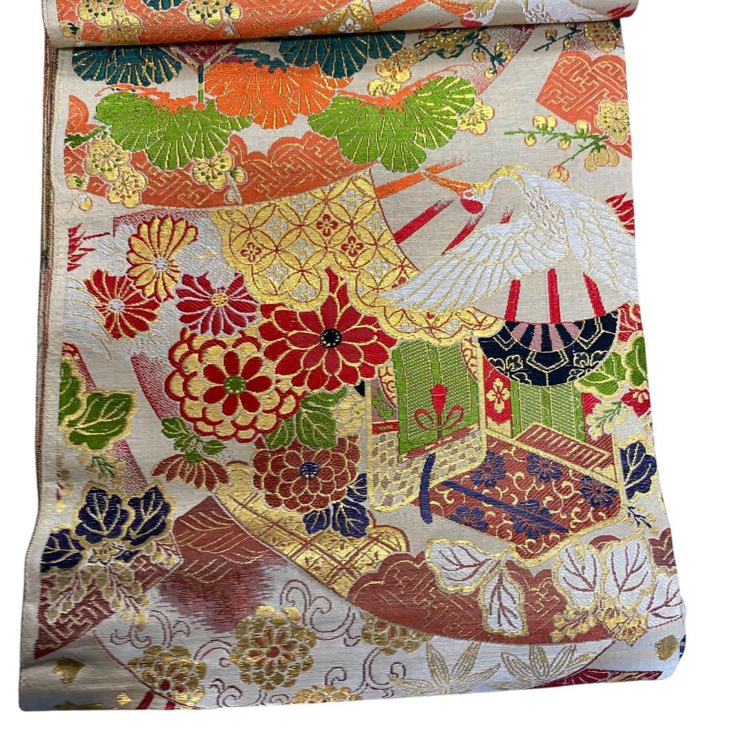 未使用　西陣織　ヴィンテージ 古布　反物　帯や着物にも　鶴、金系　正絹