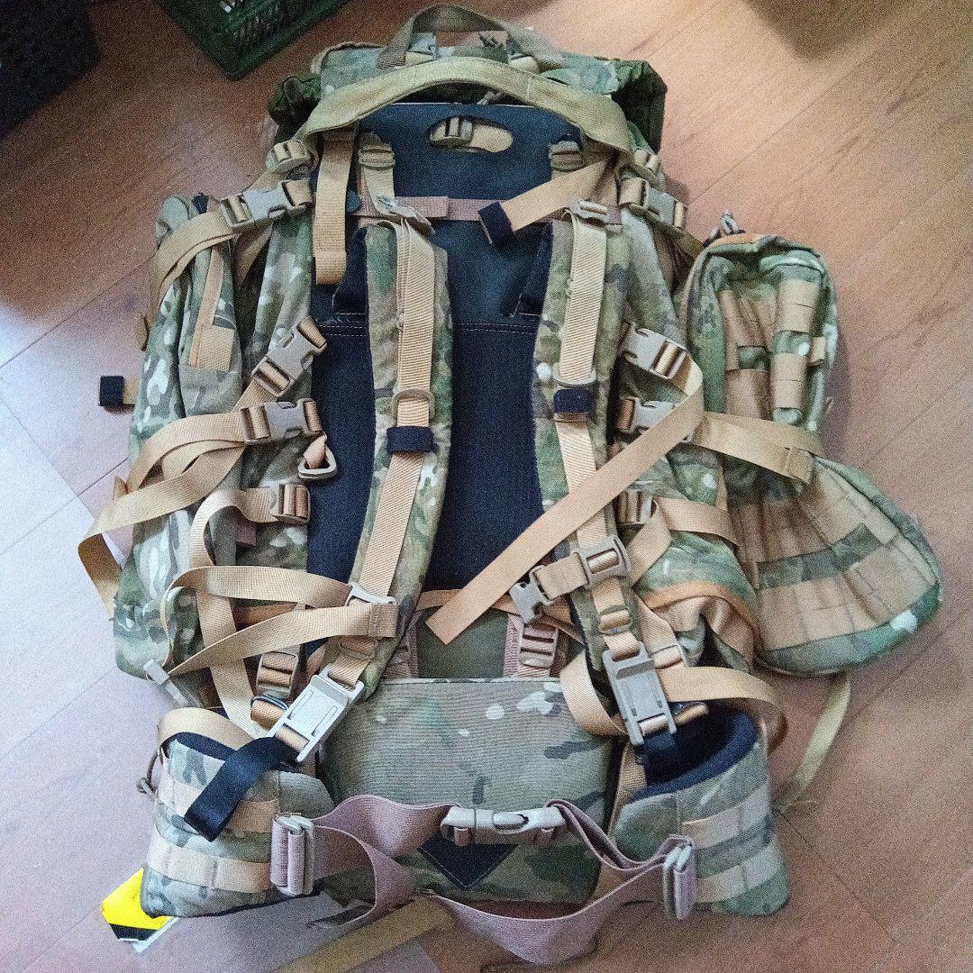KIFARU バックパック マルチカム迷彩 付属ポーチ　セット