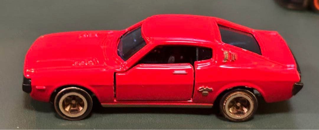 訳あり トミカ 喝徒飛競争車 4台セット カットビレーサー