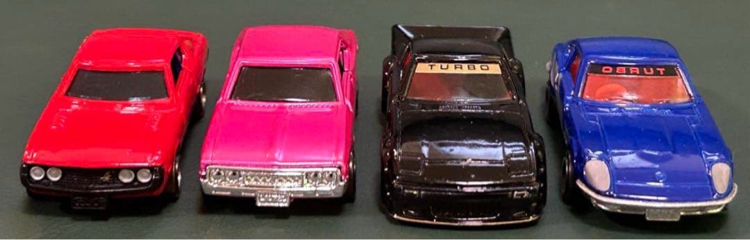 訳あり トミカ 喝徒飛競争車 4台セット カットビレーサー