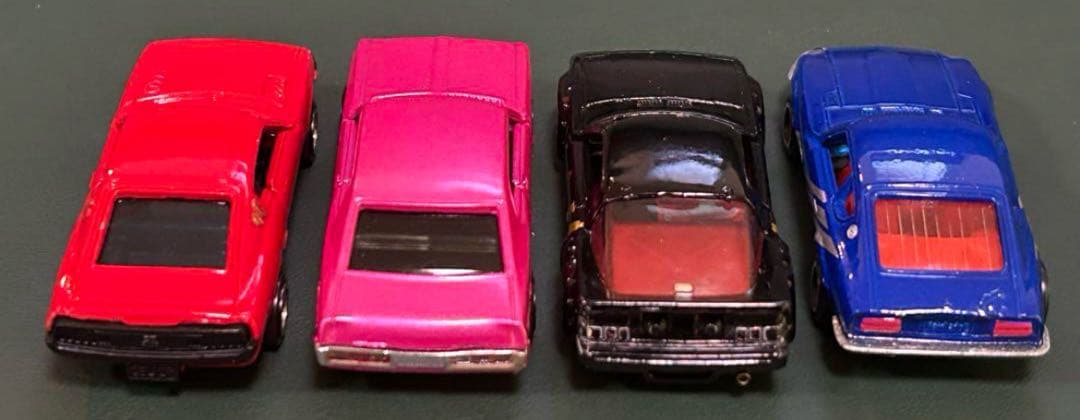 訳あり トミカ 喝徒飛競争車 4台セット カットビレーサー