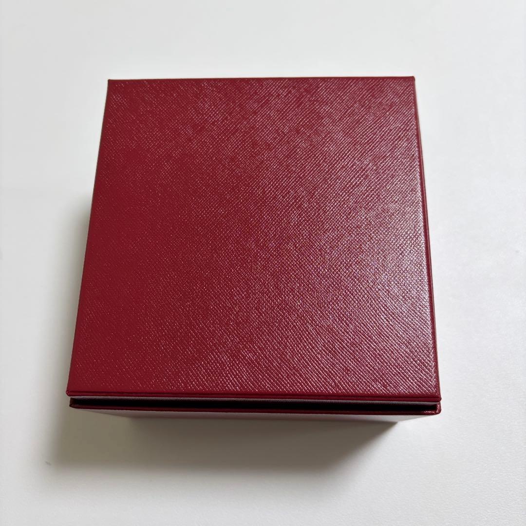 極美品　カルティエ　バングル　ブレスレット　ケース　空箱　現行品　リボン付き