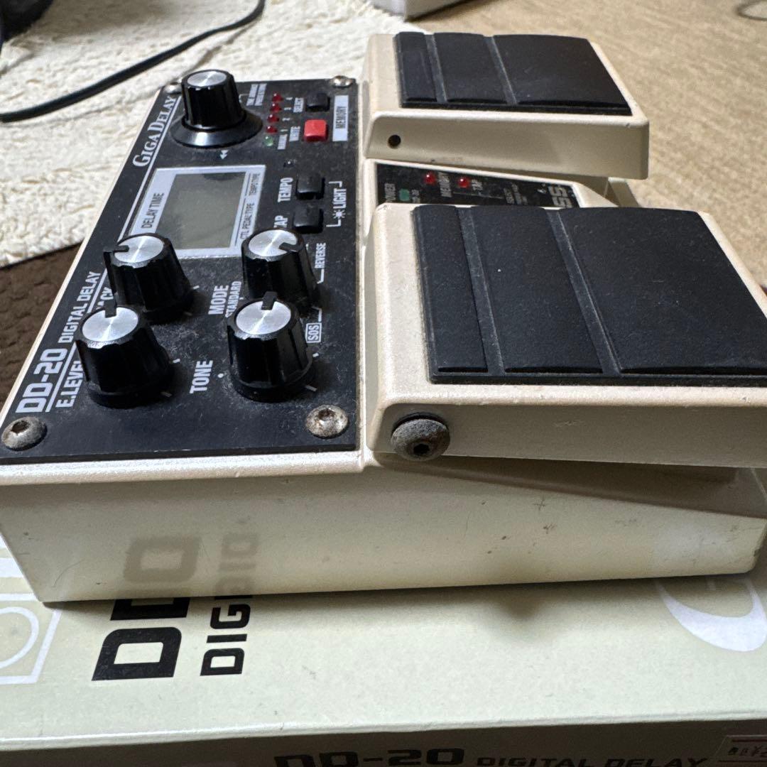 BOSS DD-20 デジタルディレイ　箱付き