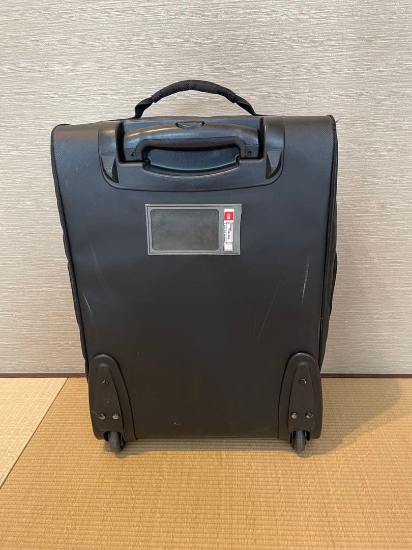 ノースフェイス　キャリーバッグ