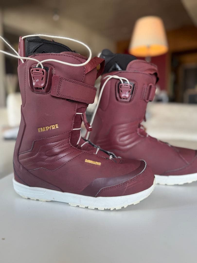 ディーラックス　26.5センチEMPYRE 21-22