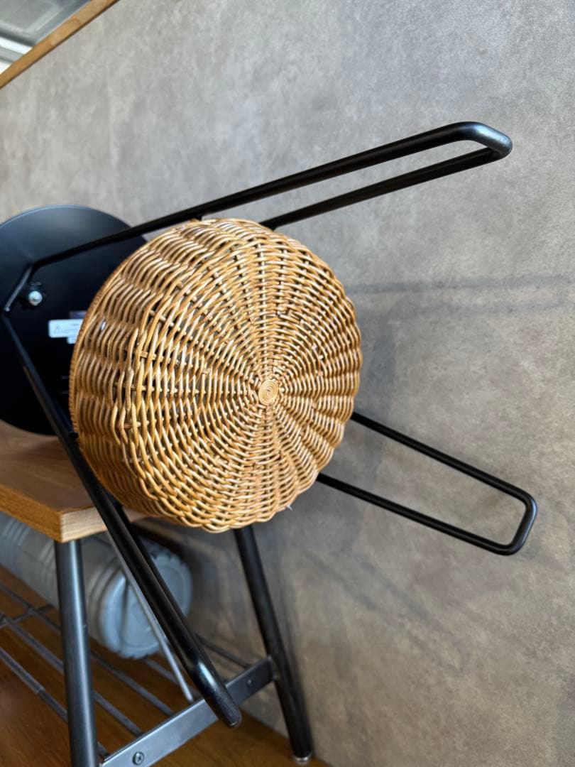 イデー IDÉE WALLABY SIDE TABLE ワラビー サイドテーブル