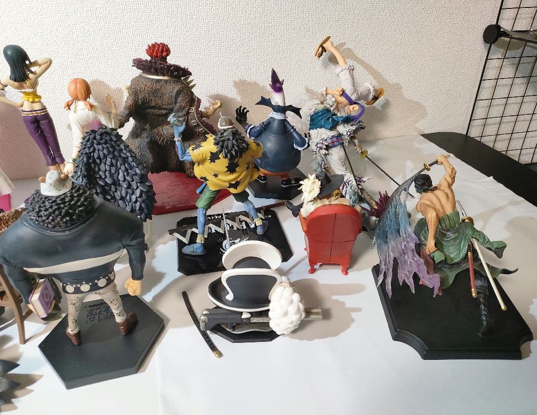 ☆　ワンピースフィギュア　大量まとめ売り　ハンコック　ナミ　キッド　ミホーク　他