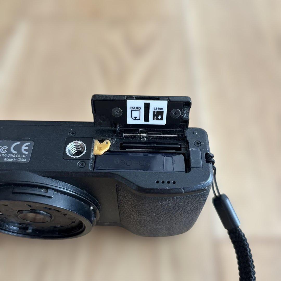 GRII RICOH デジタルカメラ