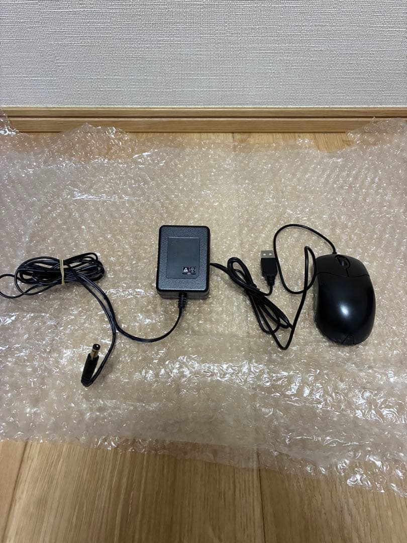 防犯カメラ　ワイヤレス対応ネットワークカメラ　CNW3SZ11 CNW3CBF1