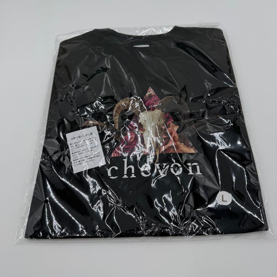 【新品未開封】Chevon コラージュアートロンT ブラック