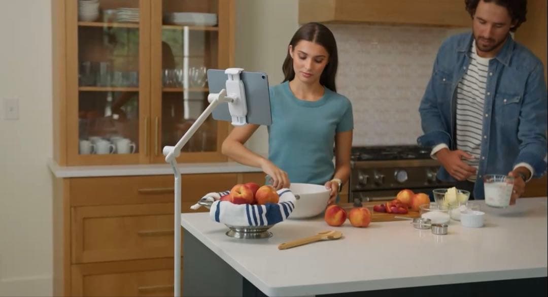 【新品未使用未開封】Twelve South iPadスタンド 三脚