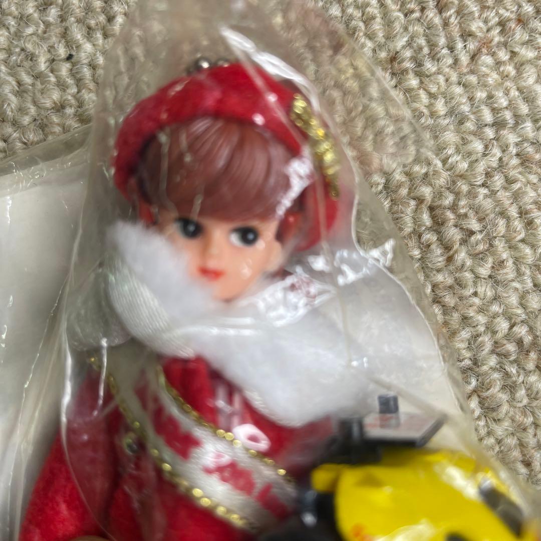 レア非売品　タカラ　リカちゃん　チョロQ ダッコちゃん　2005年50周年お年賀