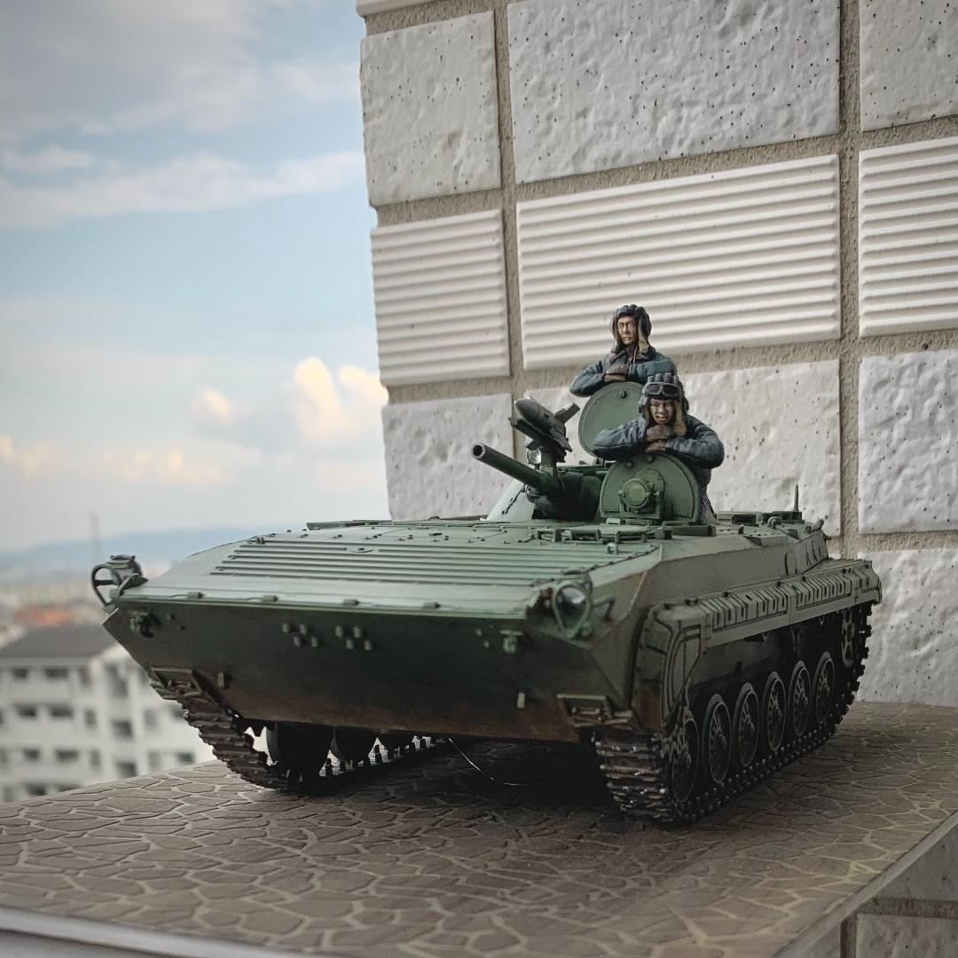完成品1/35AFV ソビエト軍/ロシア軍BMP-1