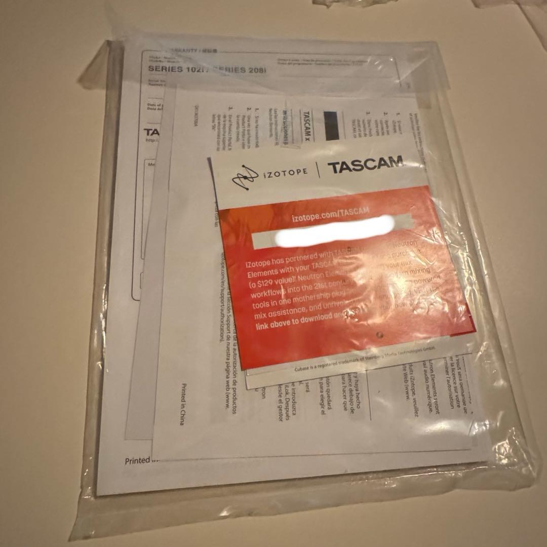 【新品】TASCAM SERIES 102i オーディオインターフェイス