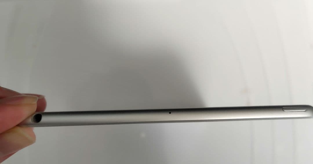 天*ん様 Apple iPad mini5（第5世代）本体　64GB 箱あり