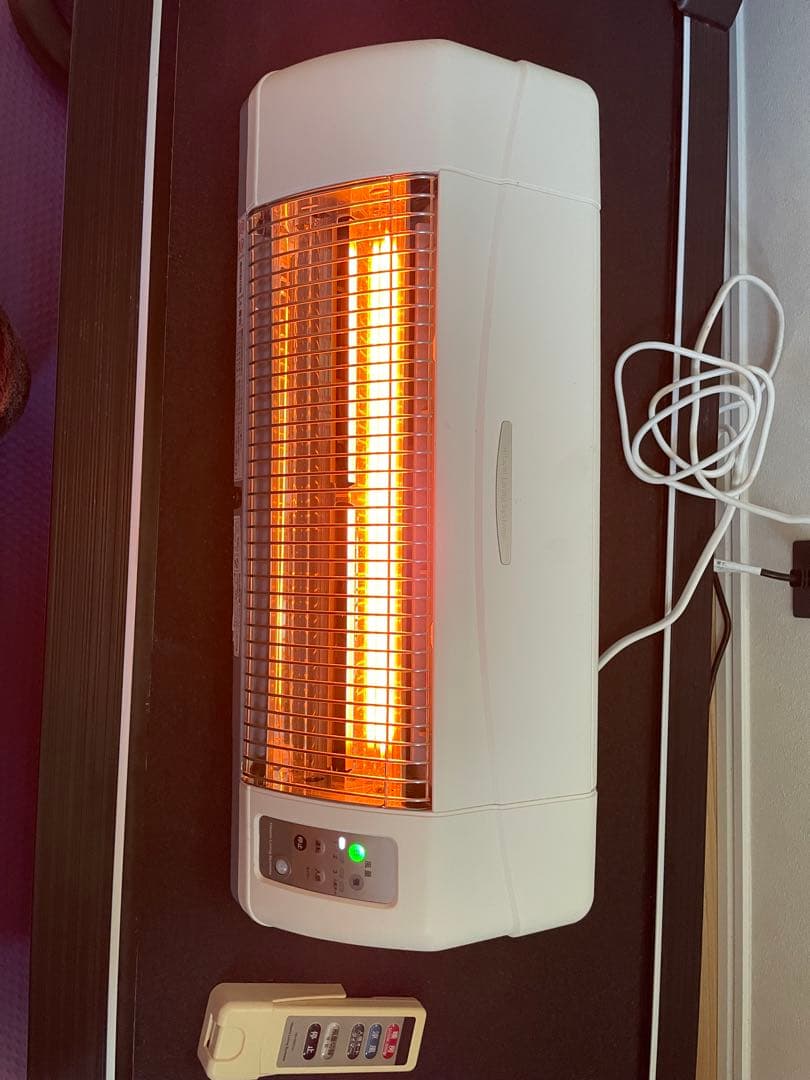 日立　脱衣所　ヒーター　HDD-22S 中古