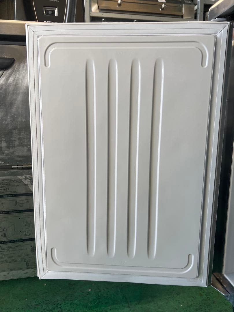 2012年ホシザキテーブル形冷凍冷蔵庫 1800x600x800