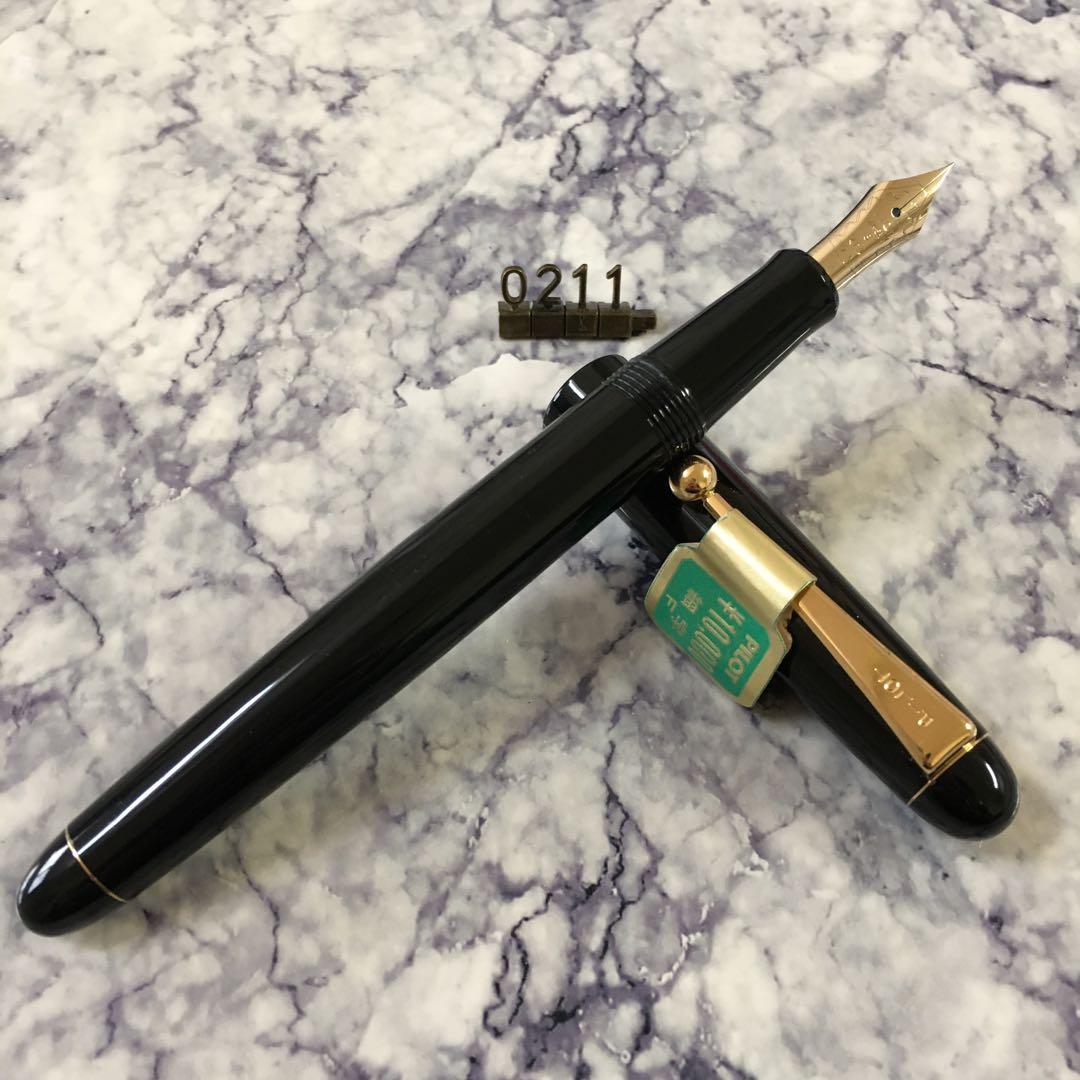 #0211 オーバーホール済み PILOT CUSTOM カスタム 14k