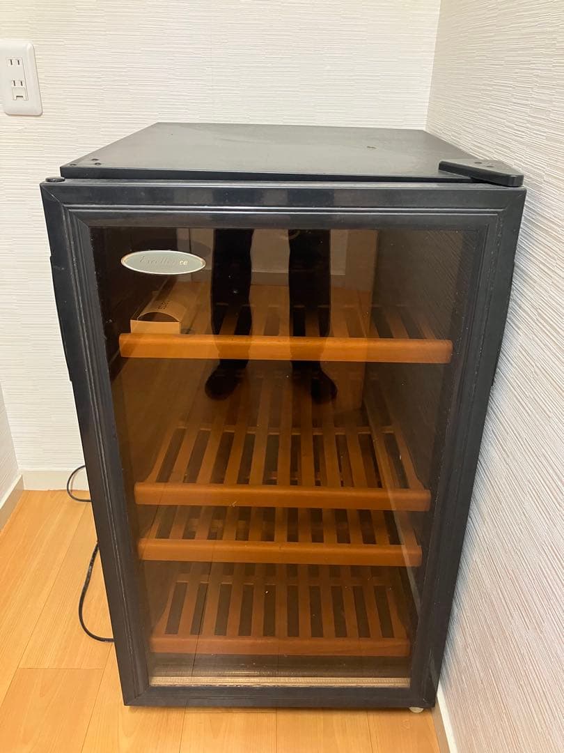 excellence ワインセラー 4棚 ガラス扉