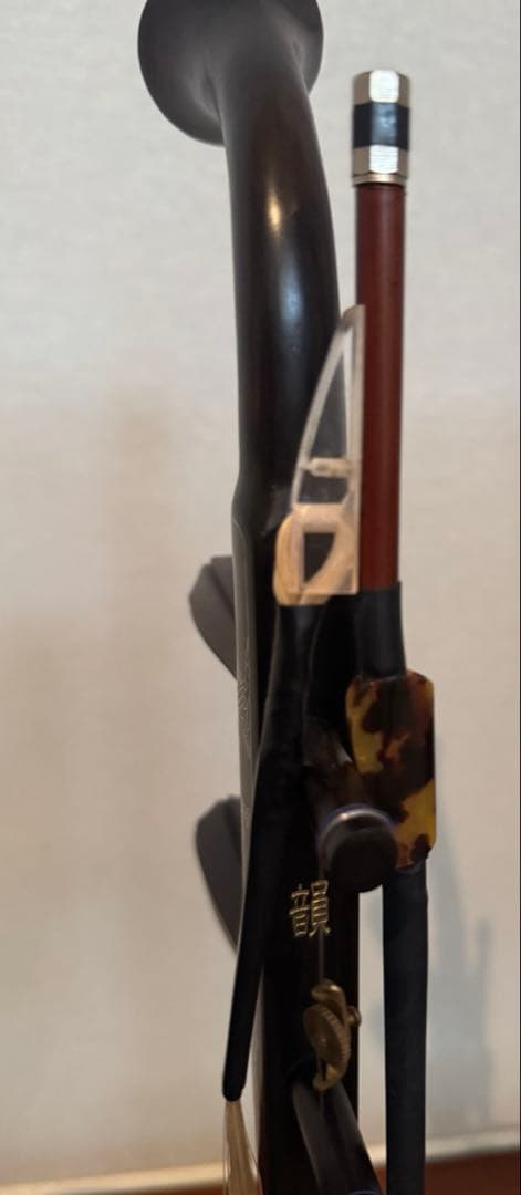 名師堂 黒檀 二胡 弓あり ケース付き 中国弦楽器