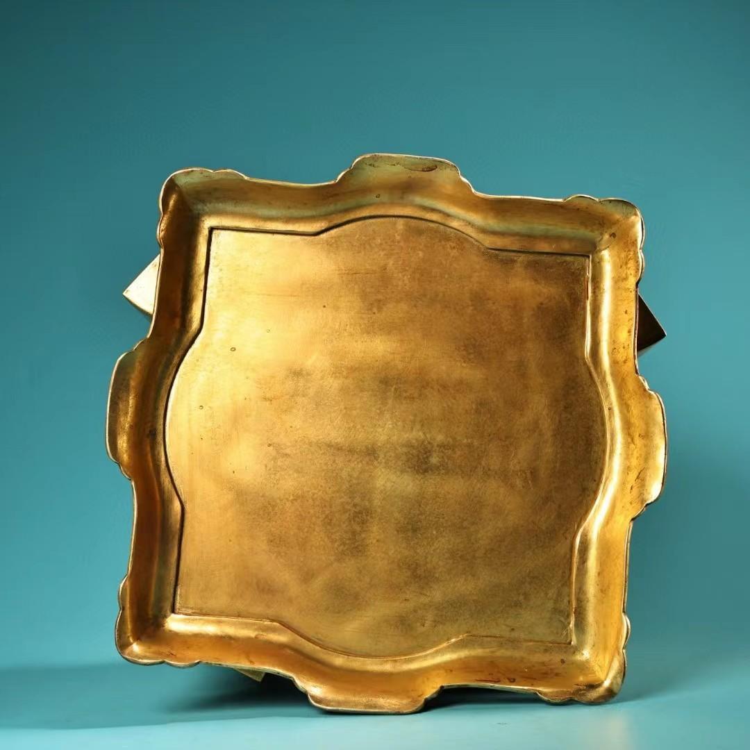 中国古美術・旧蔵鎏金转角煙香炉・純銅细密彫・純手作・高浮彫・置物・茶道具・文房具