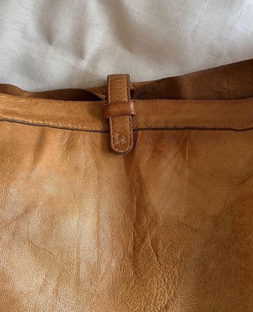 アンリクイール　バッグ　ラクダ革