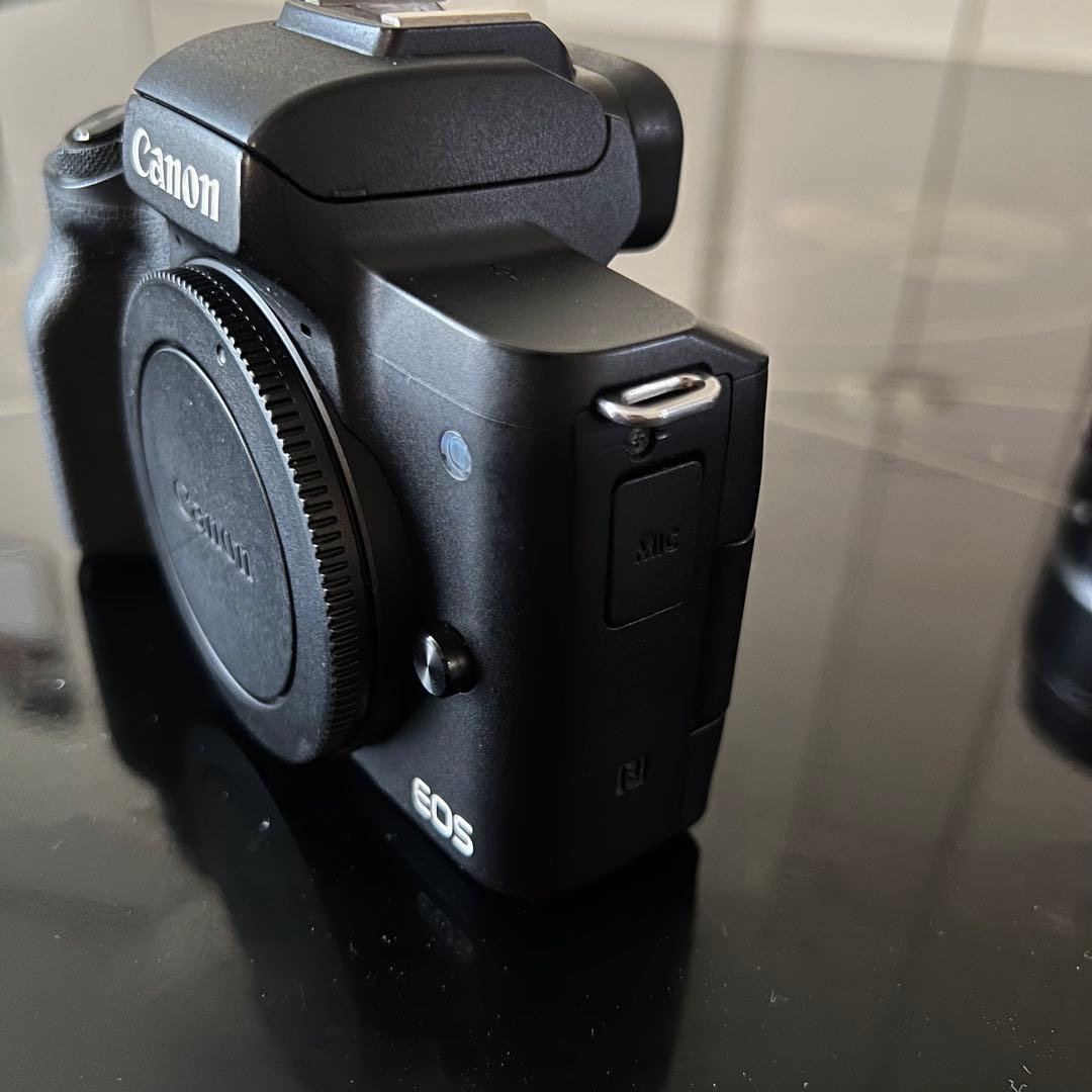 Canon EOS Kiss M 本体 + 付属品 + 非売品リグ