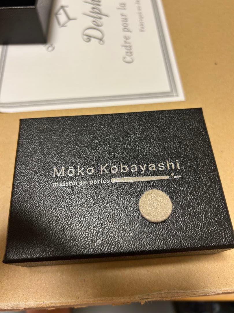 小林モー子 maison des perles カタツムリ& 音符 PIN