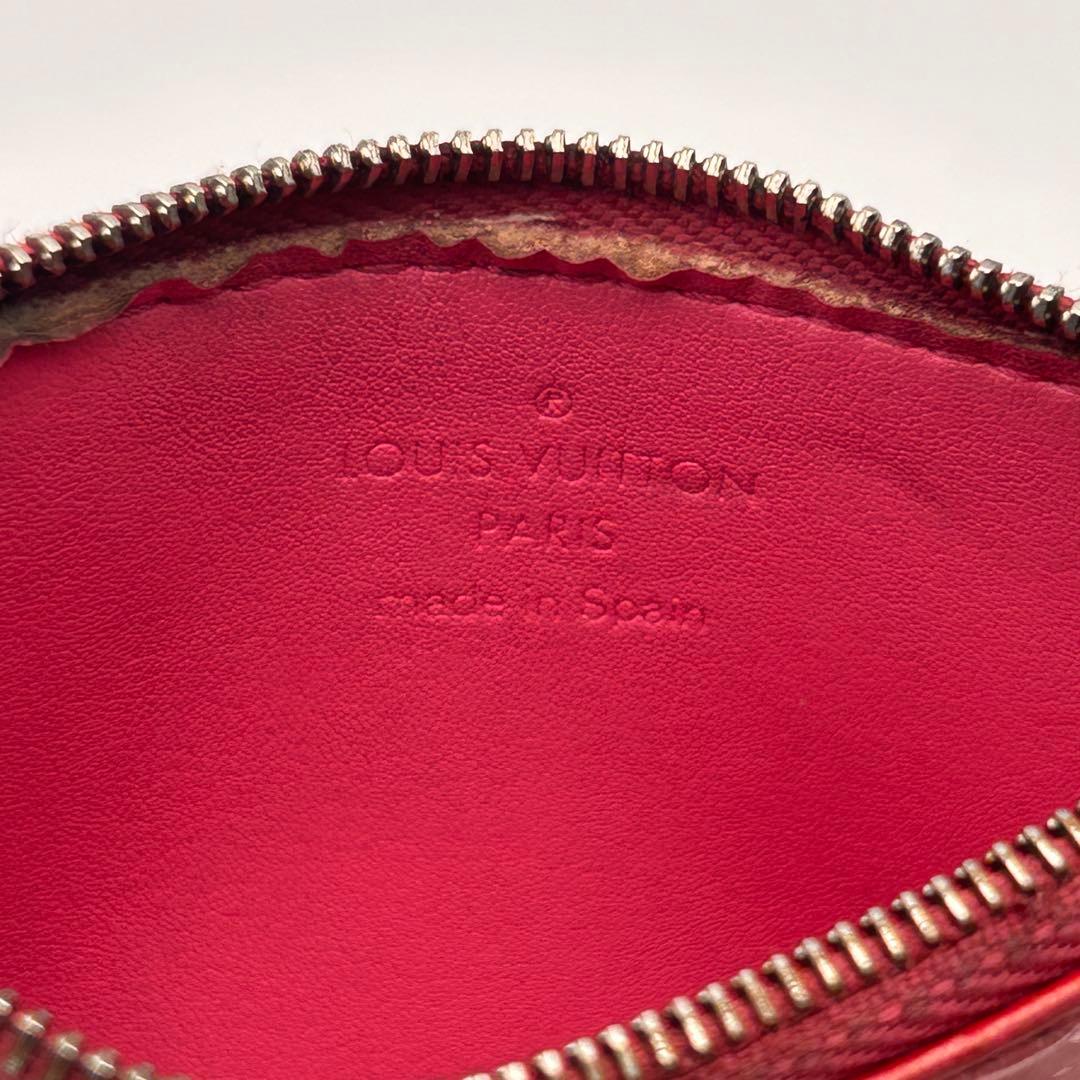LOUIS VUITTON ルイヴィトン ケース ポシェットクレ ヴェルニ