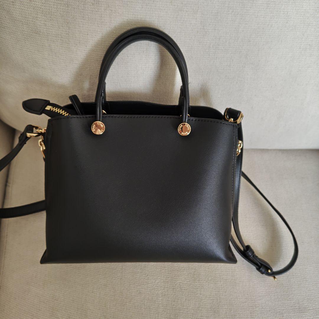 ロペE'POR Y BAG Miniサイドジップミニショルダーバッグ黒／ブルー