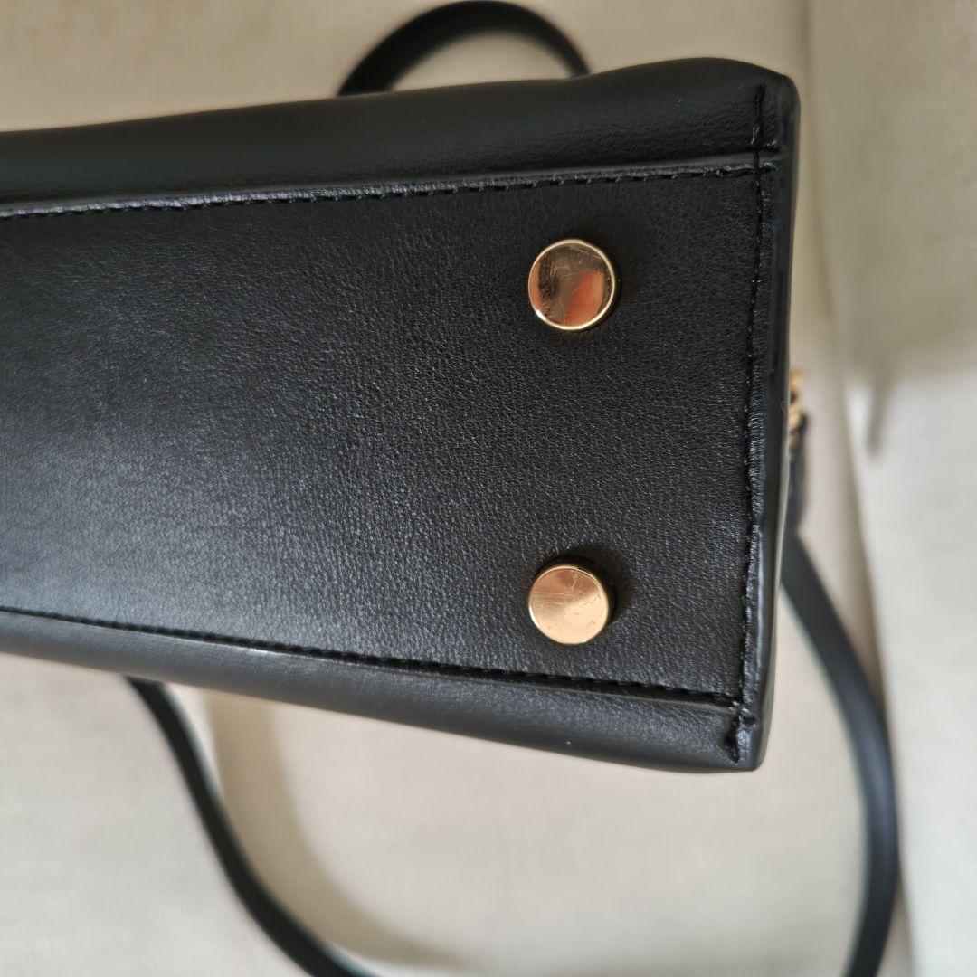 ロペE'POR Y BAG Miniサイドジップミニショルダーバッグ黒／ブルー