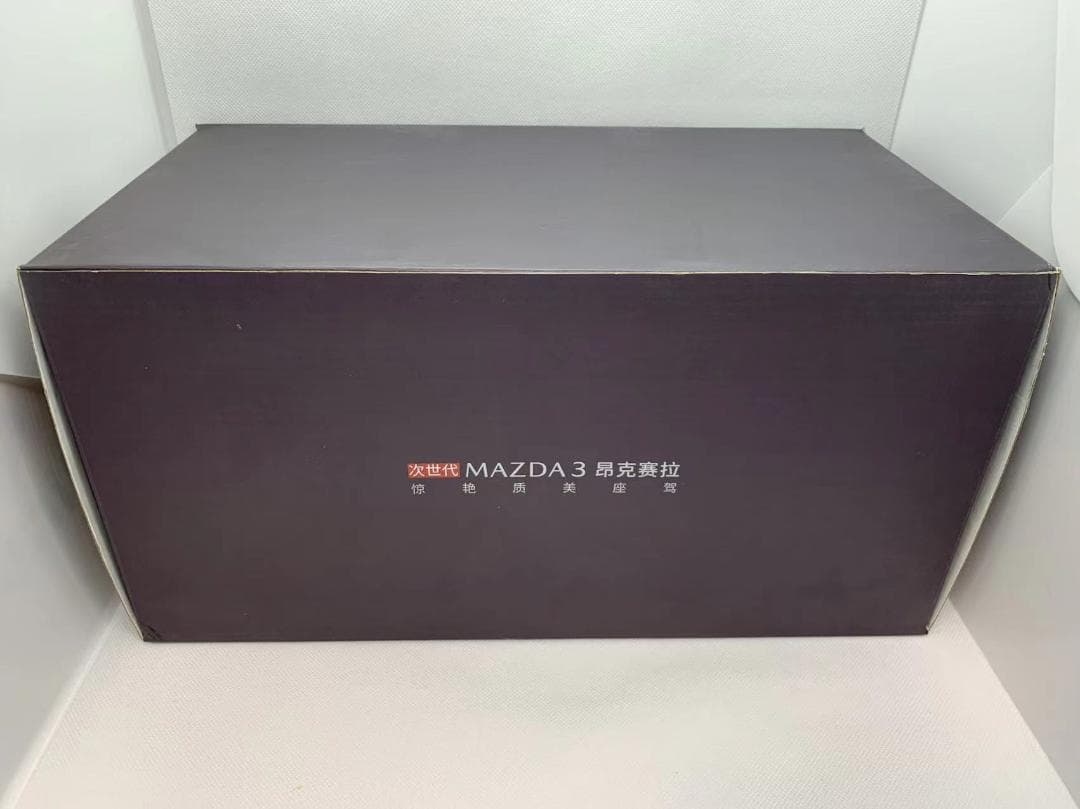 600-016 1/18 マツダ3 アクセラ3 MAZDA3 AXELA レッド