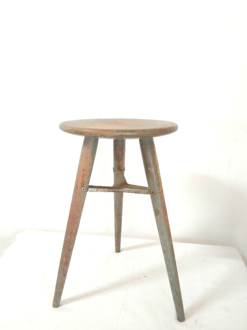 ★　【珍品】木製　丸椅子　金属　スツール 　丸イス 　古道具　ヴィンテージ