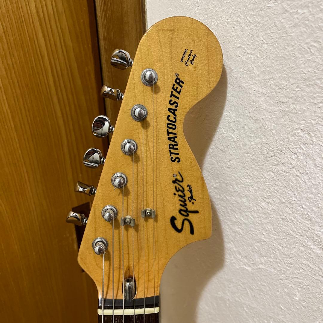 Squier CST-30 ストラトキャスター