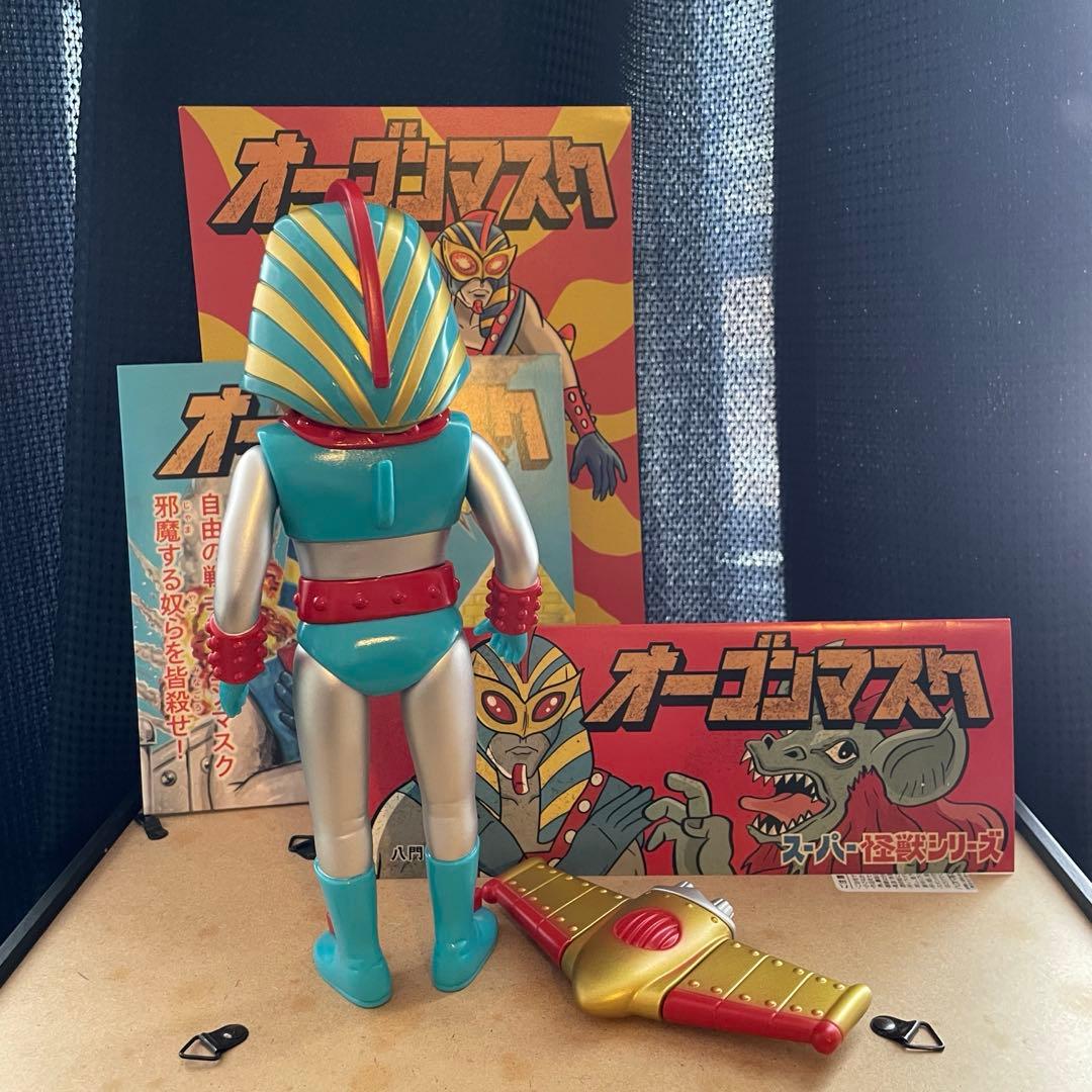 オーゴンマスク　1期　pachimontoys インディーズソフビ　パチ怪獣