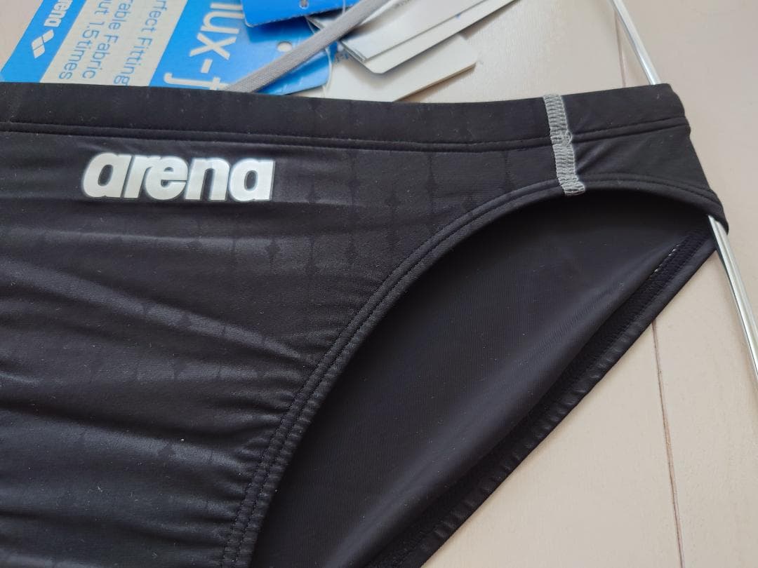 arena NUX-f ニュークス ARN-6015光沢ブラック Mサイズ競パン