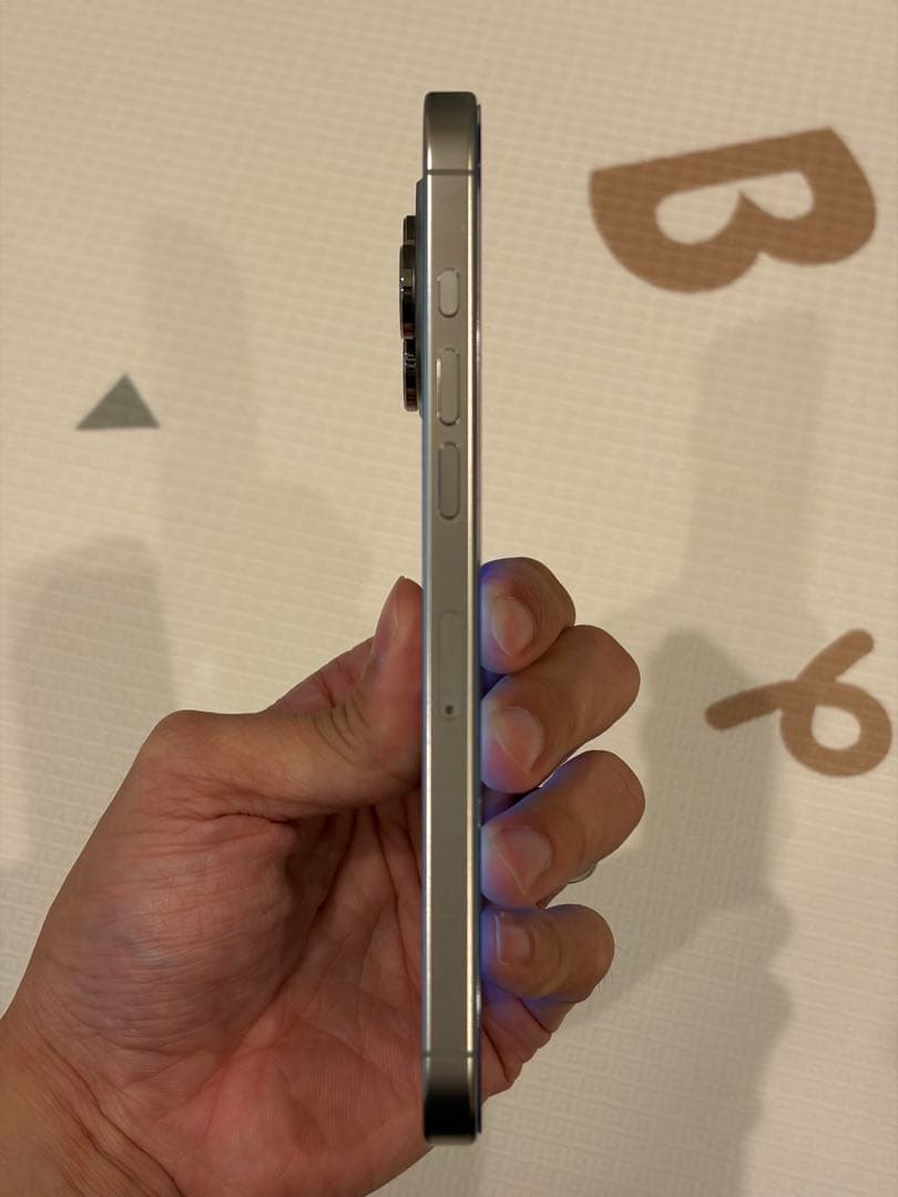 iPhone 16promax 256GB SIMフリー　ナチュラルチタニウム