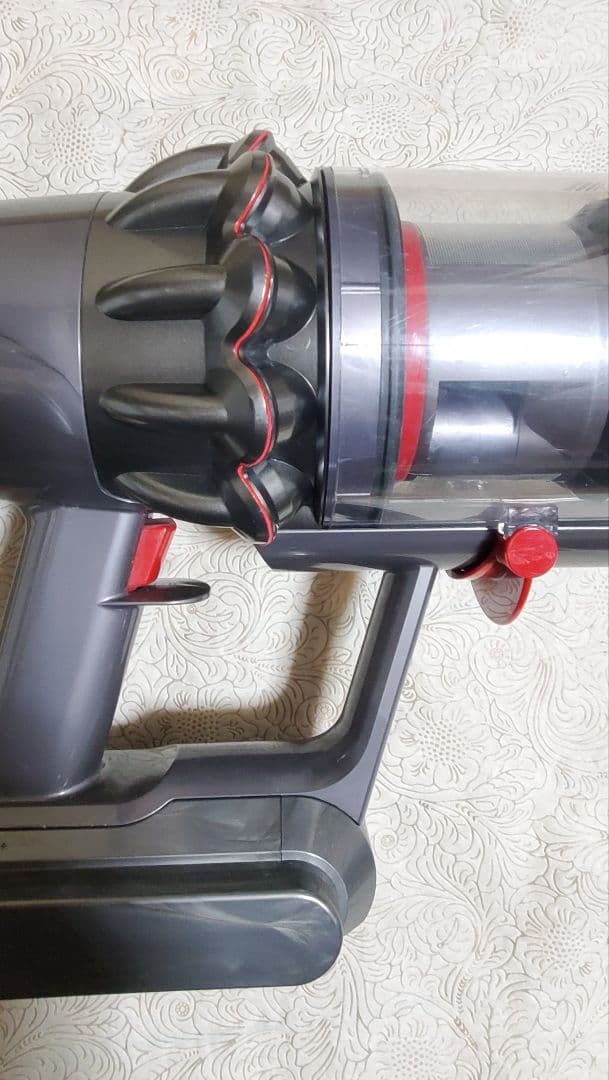 ダイソン掃除機SV15本体のみ