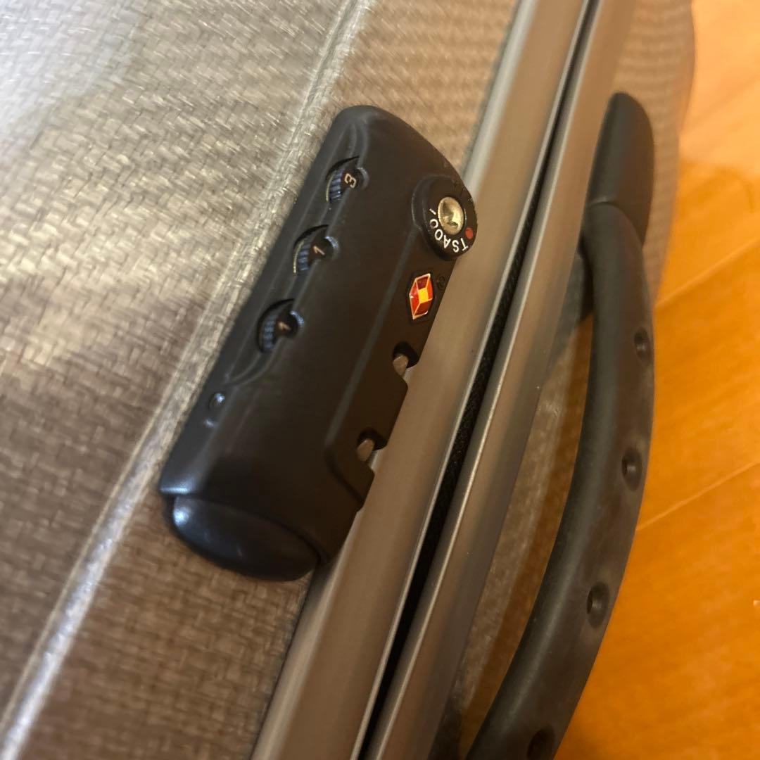 サムソナイト　コスモライト　キャリーケース　スピナー55 36L シルバー