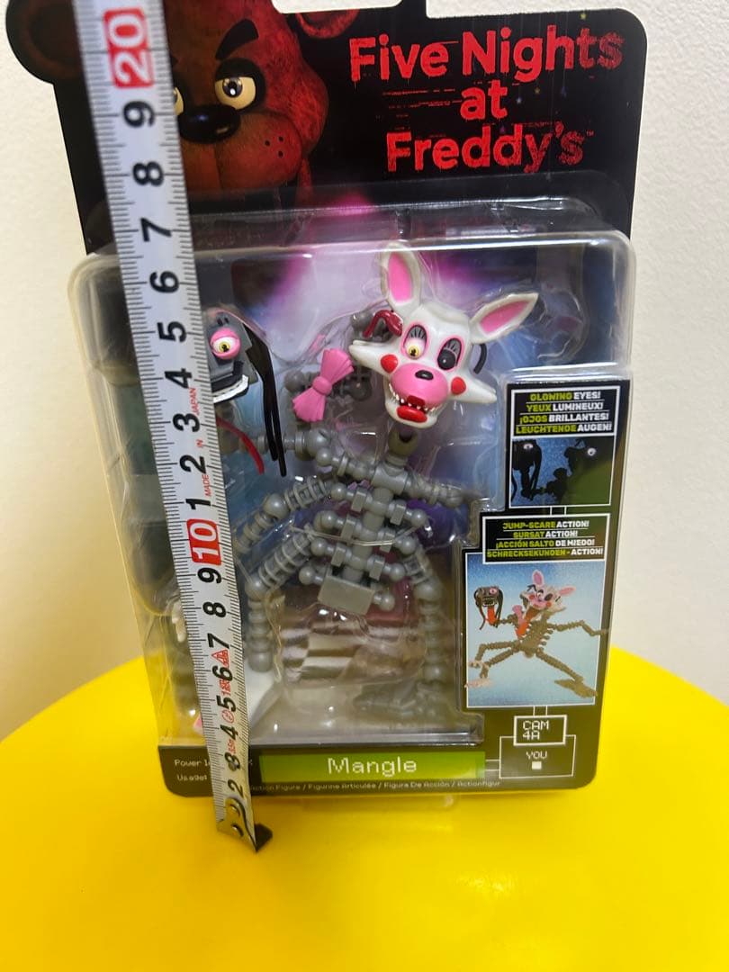ファイブナイツアットフレディーズ　アクションフィギュア　fnaf マングル