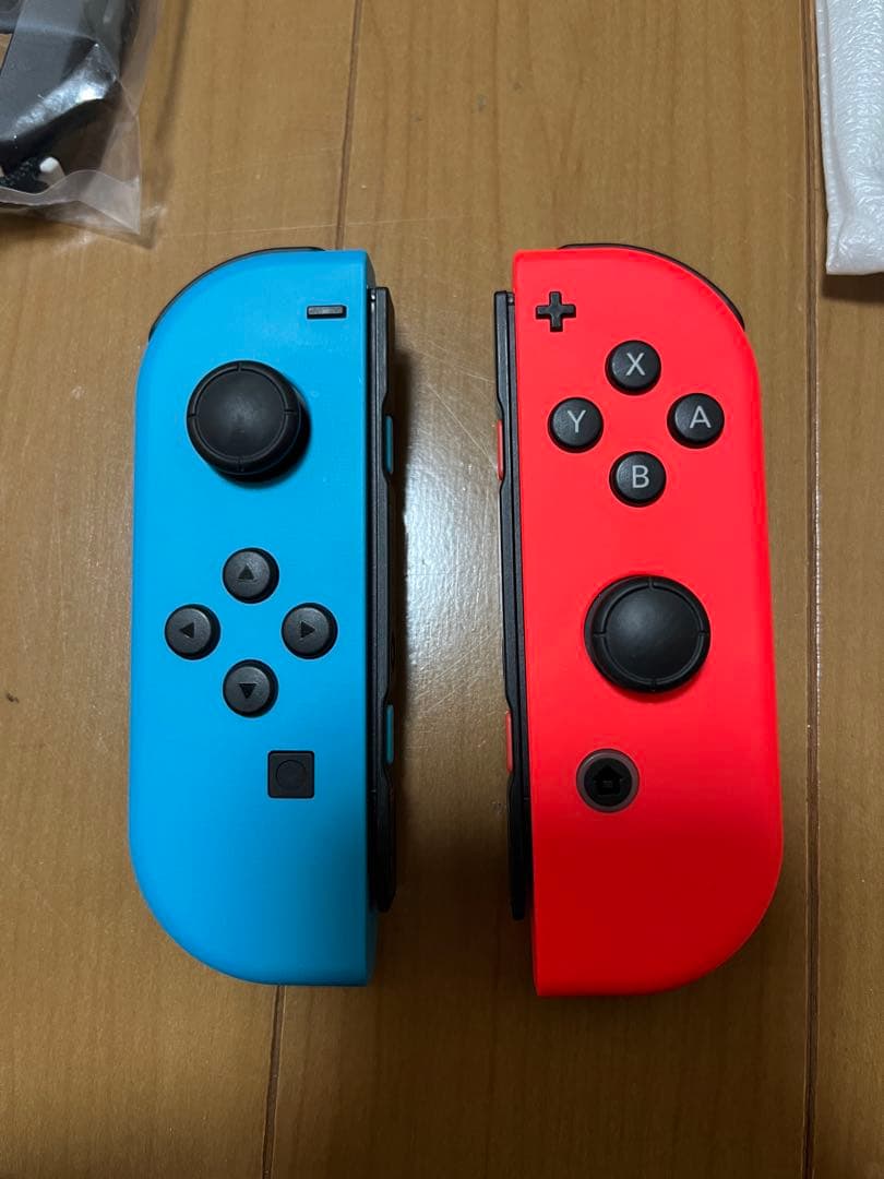 Nintendo switch バッテリー強化版 本体一式 ケース付き