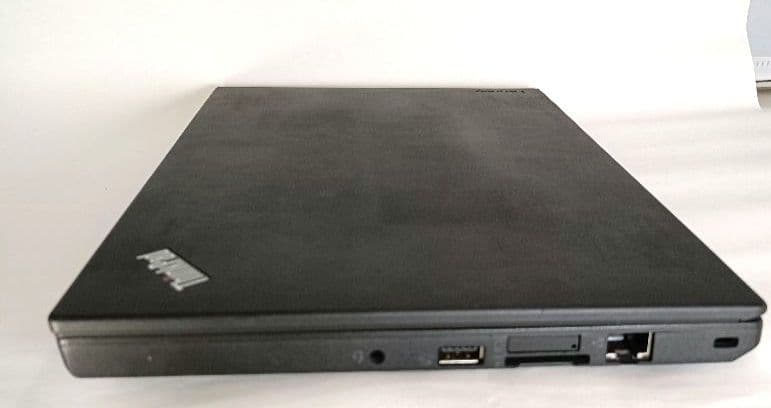 ThinkPad X270　i5／8GB／256G