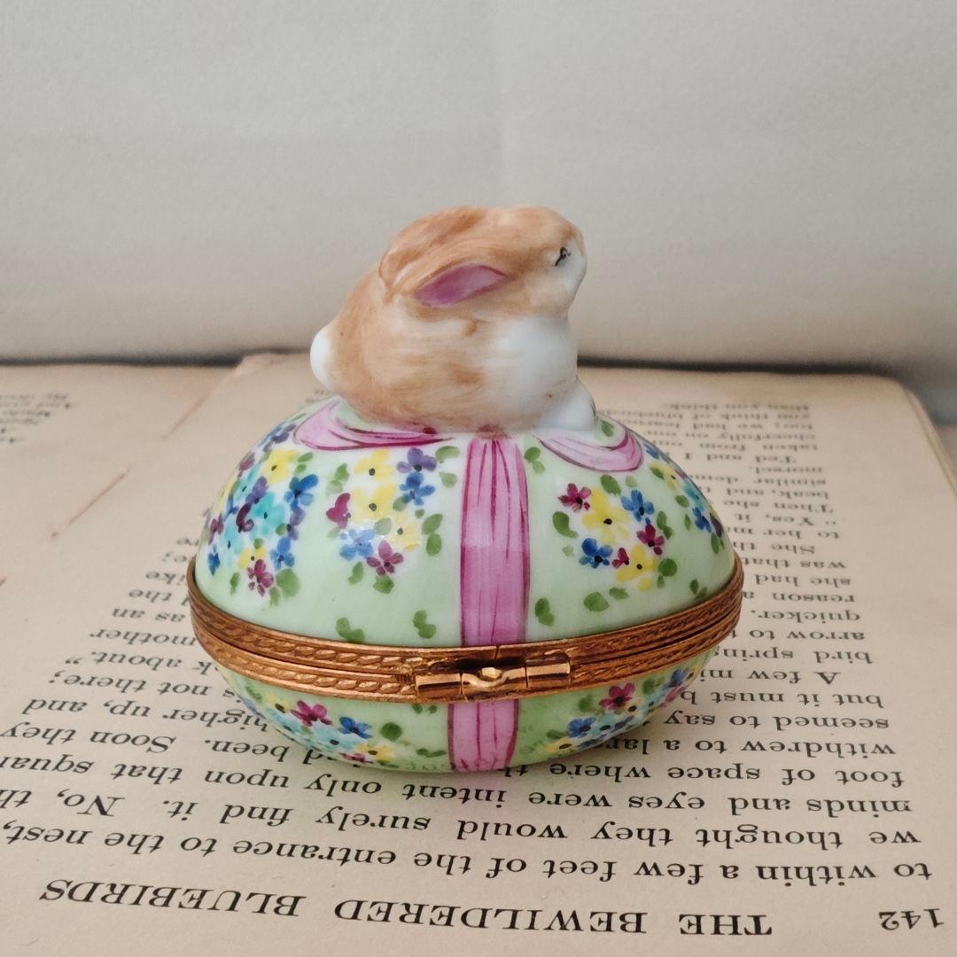 限定生産リモージュボックス　うさぎ　イースターエッグ兎　お花畑　フランス製小物入