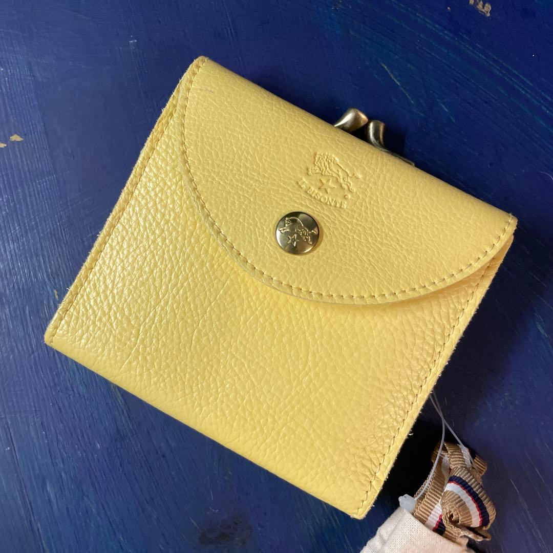 も*も様 IL BISONTE イエロー 二つ折り財布 新品
