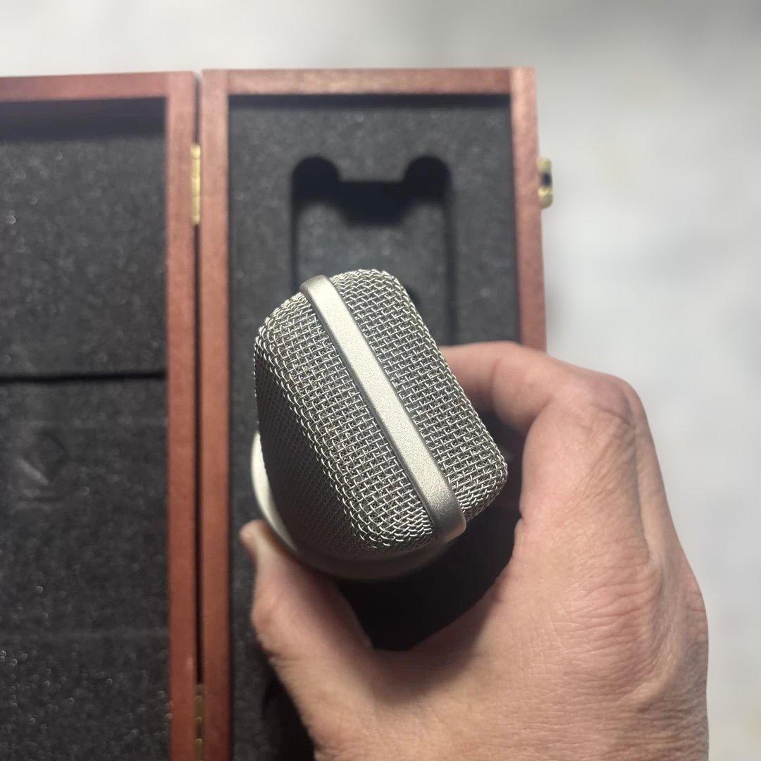 Neumann TLM103 P48 ノイマン　コンデンサーマイク