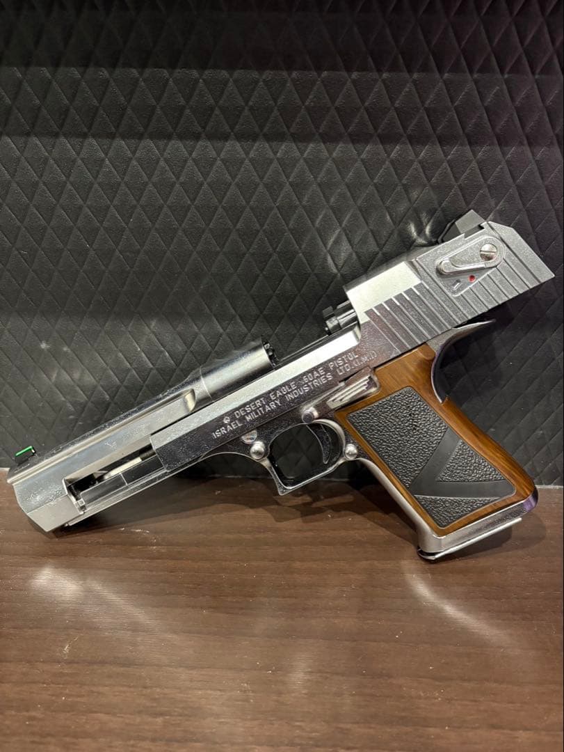 バイオハザード.50AEライトニングホーク　デザートイーグルガスブロ最終値下げ