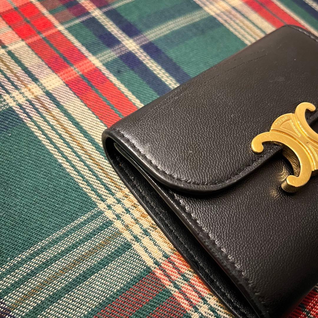 セリーヌ スモール フラップウォレット トリオンフ ブラック