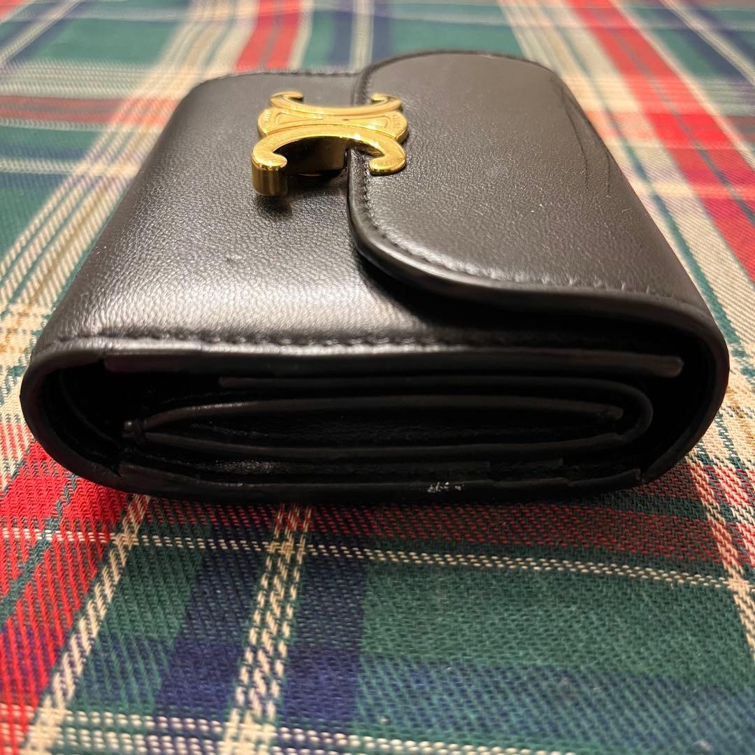 セリーヌ スモール フラップウォレット トリオンフ ブラック