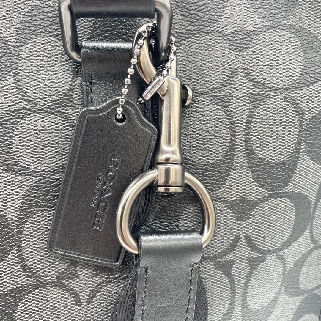 【極美品】コーチ　ビジネス　トートバッグ　グラハム　シグネチャー　2way