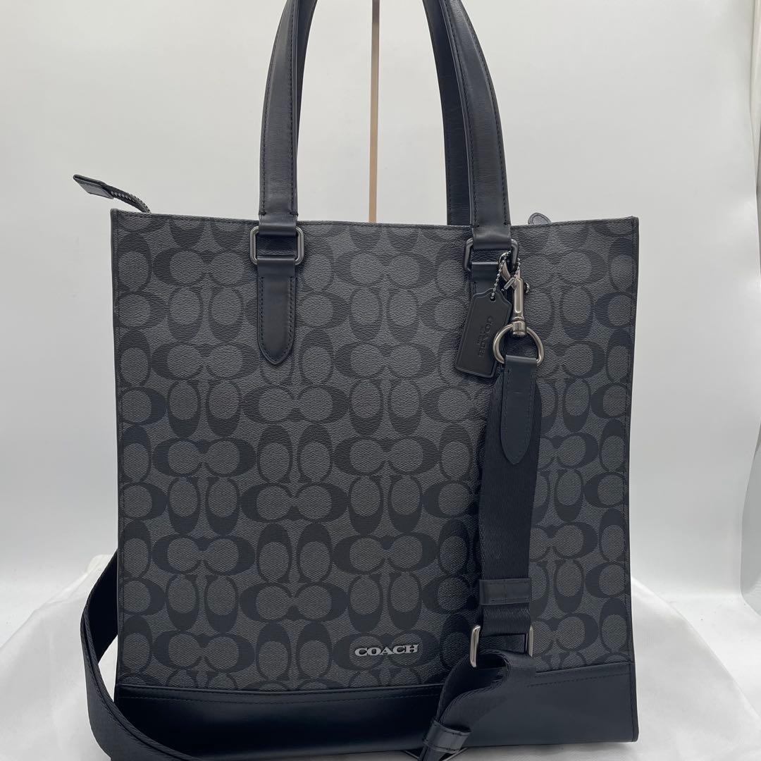 【極美品】コーチ　ビジネス　トートバッグ　グラハム　シグネチャー　2way